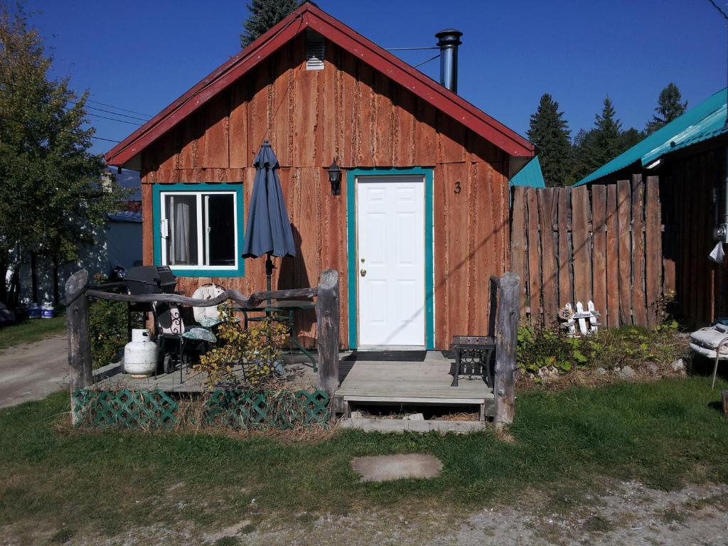 Steamboat Mountain Chalets Hotel Spillimacheen Værelse billede
