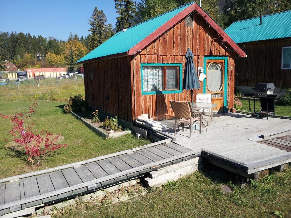 Steamboat Mountain Chalets Hotel Spillimacheen Værelse billede